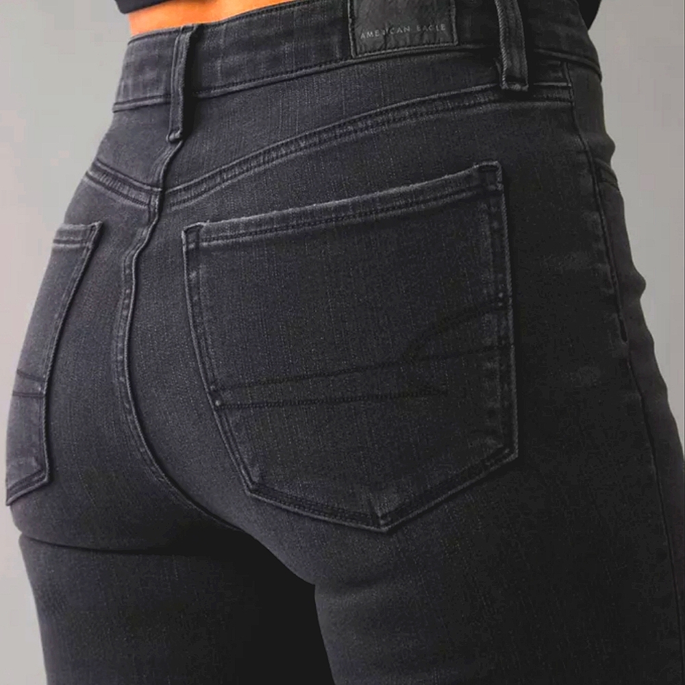 American Eagle SUPER HI-RISE Black Skinny SUPER STRETCH High-Waisted Jeans